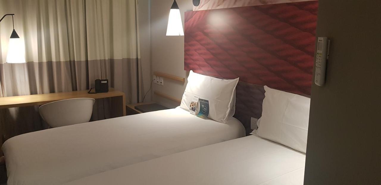 Ibis Carlos Barbosa Esterno foto