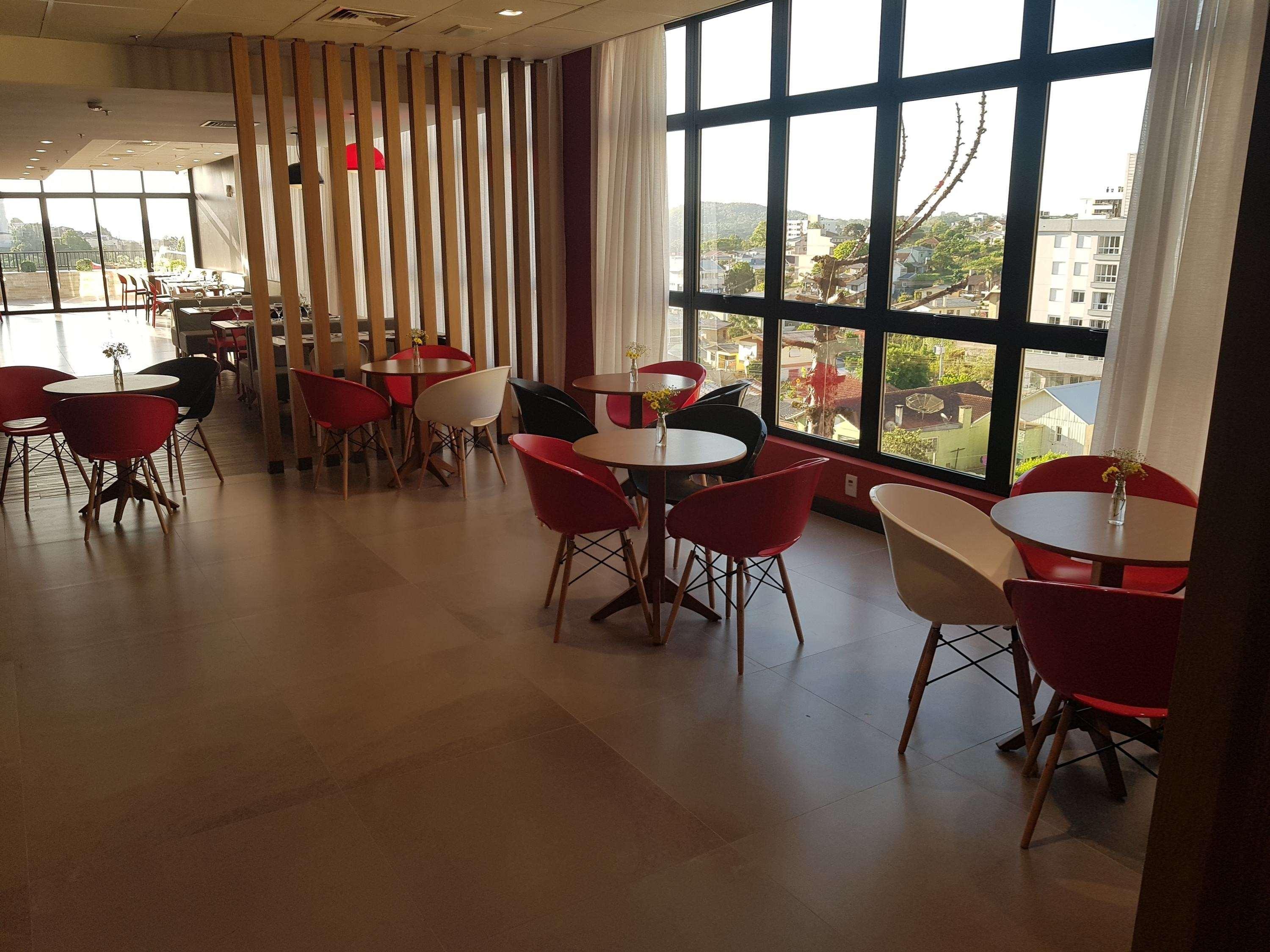 Ibis Carlos Barbosa Esterno foto